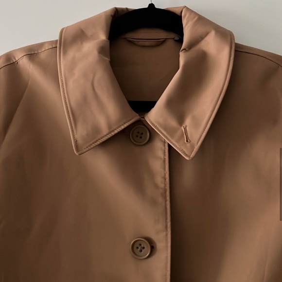 Uniqlo U Women’s Blocktech Rain Coat - Picture 9 of 11